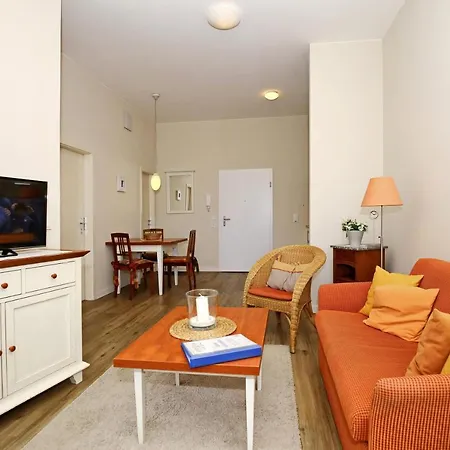 Haus Am Park 27 * Ostseebad Kühlungsborn