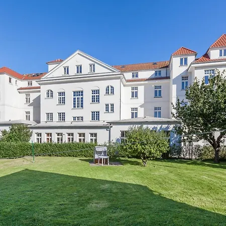 Haus Am Park 27 아파트 *